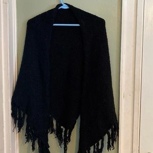 Black Warm Fringed Sweater Shawl